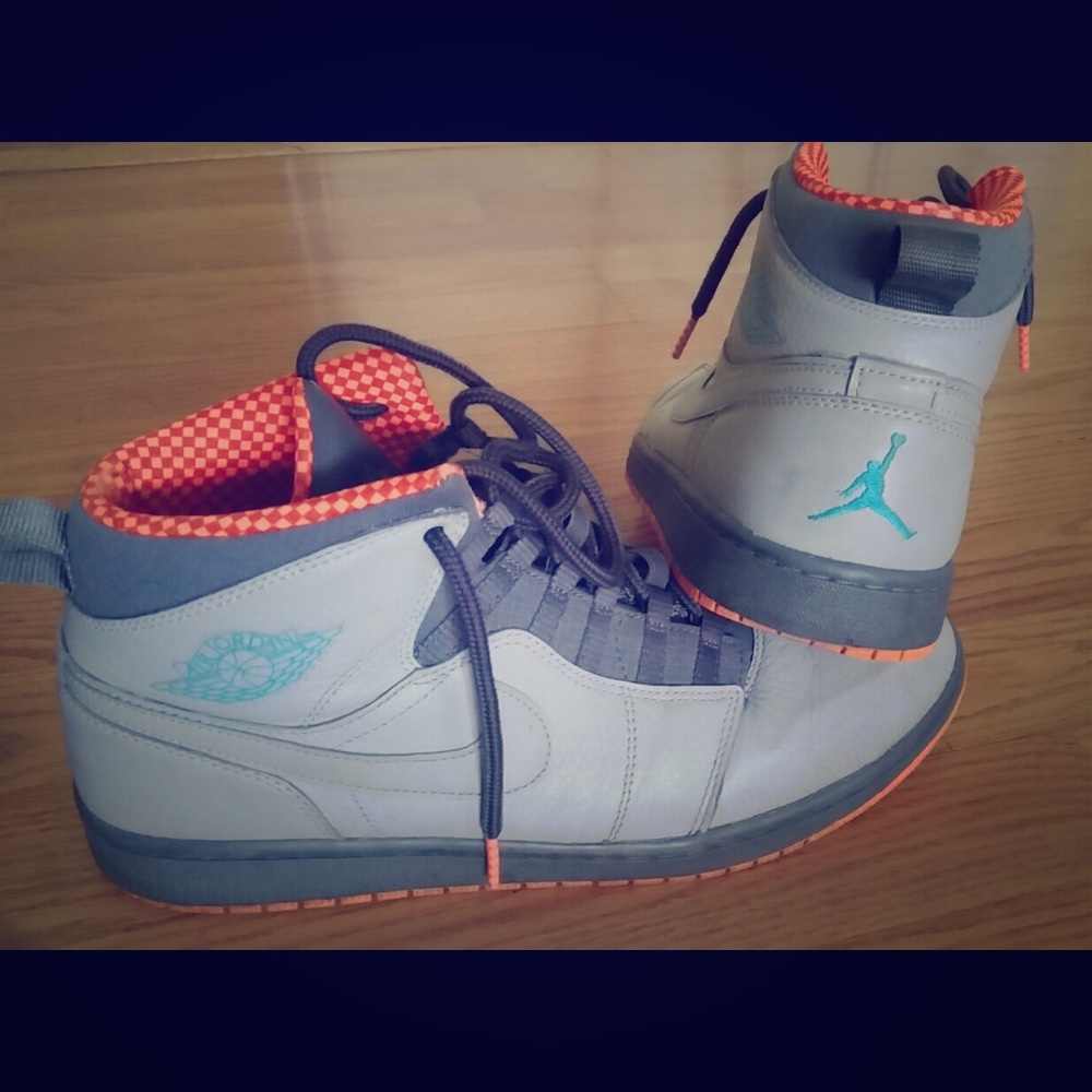 Air Jordan 1 ‘94 Retro Bobcats