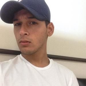 Meet your Posher, Marcos