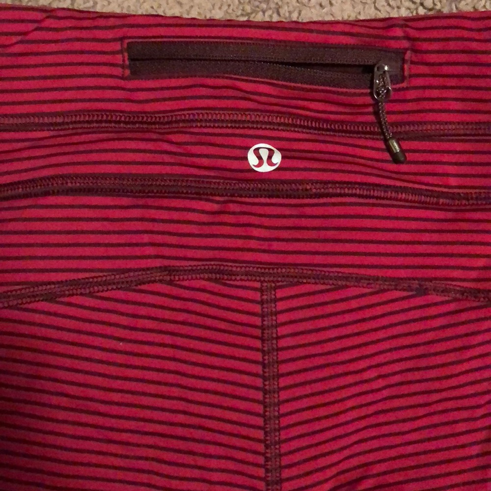Lululemon leggings!