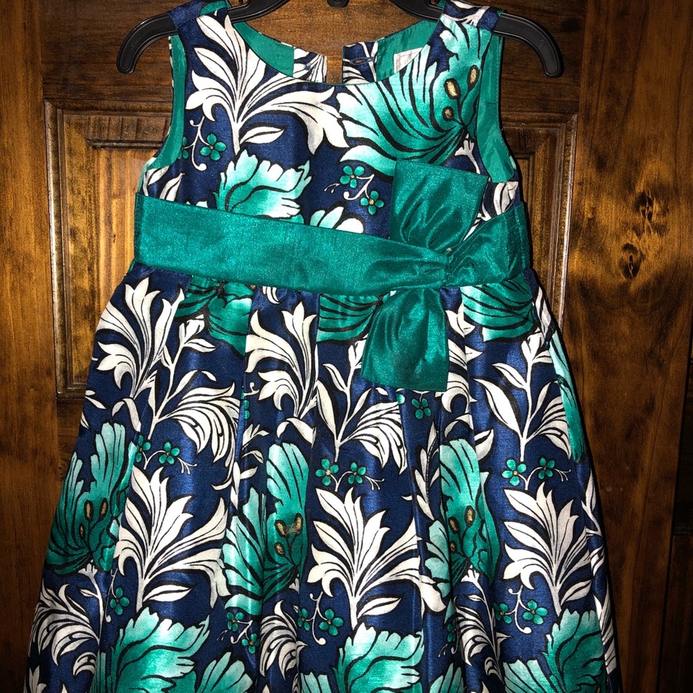 Perfect party dress for your little angel❤️😊