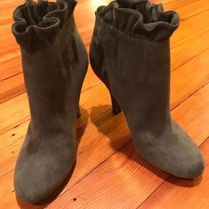 Adorable grey suede ruffle booties
