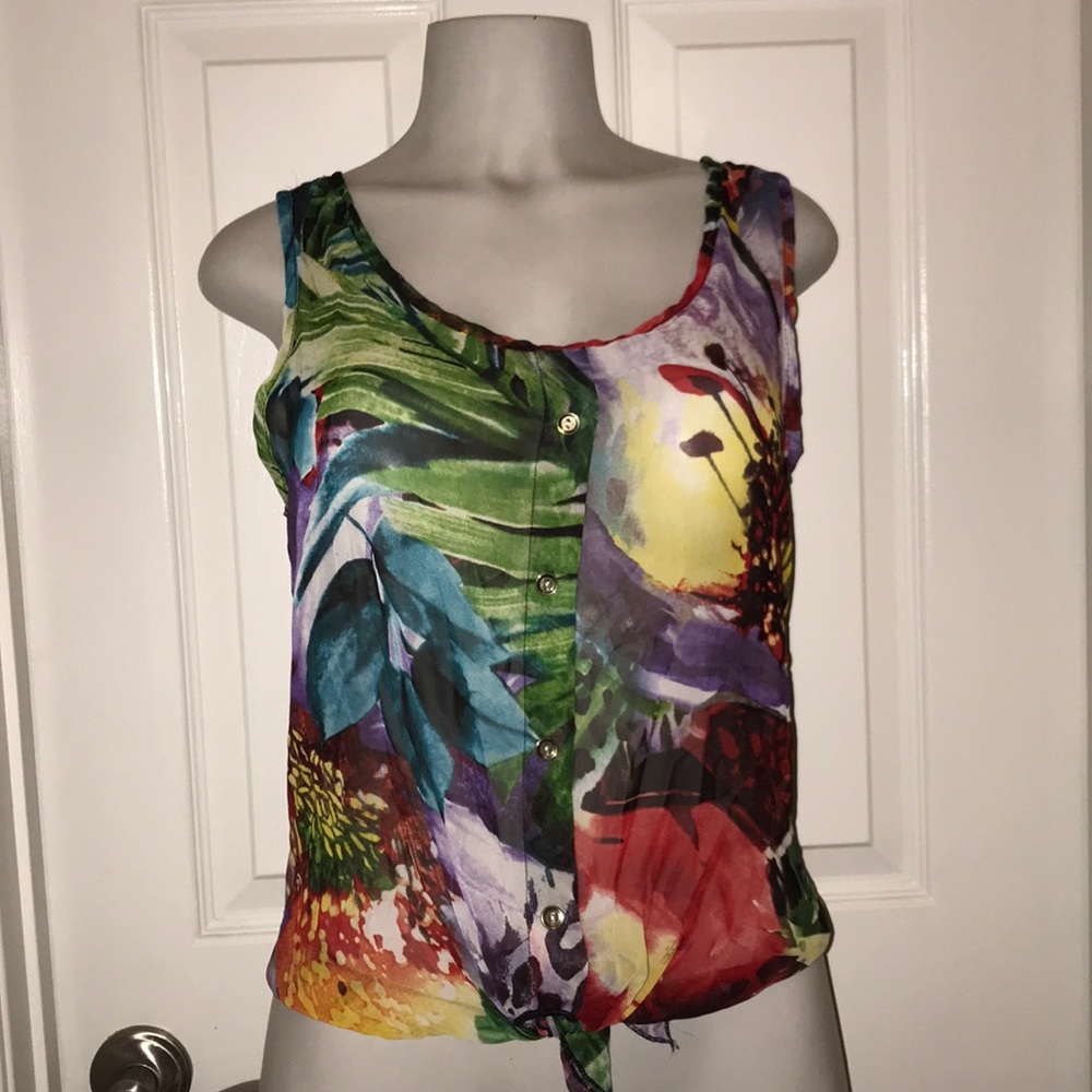Floral top bundle - Picture 3 of 5