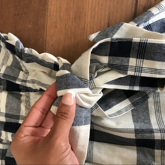 Plaid Romper - Picture 3 of 4