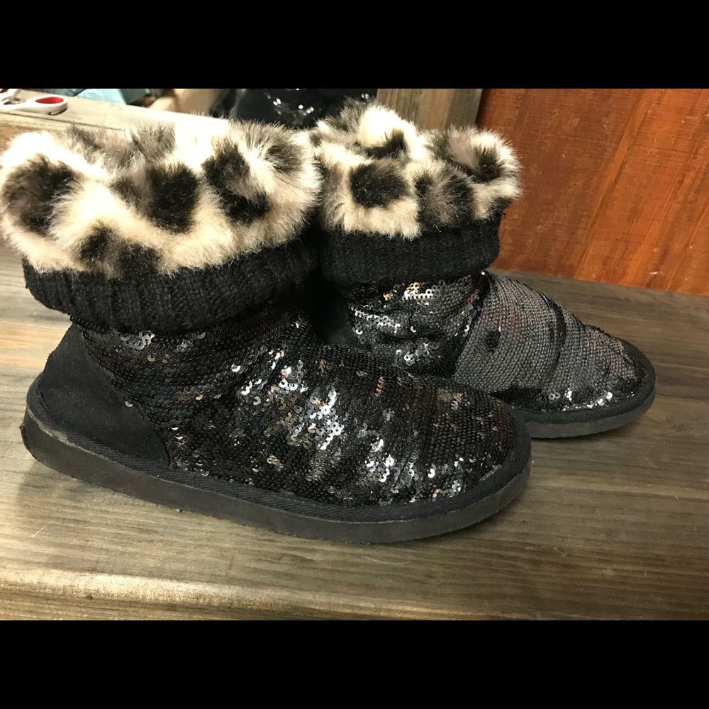 Rare Victoria’s Secret Sequined Boots!