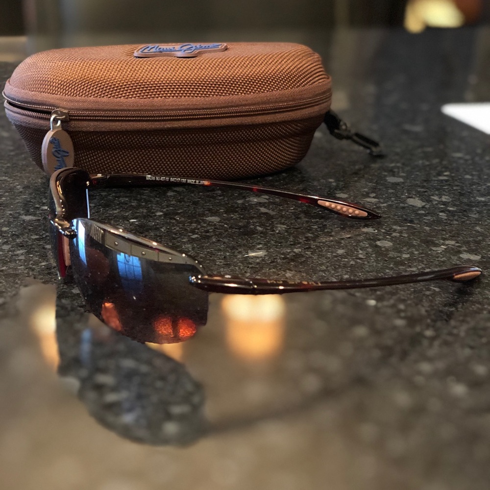 Maui Jim Women’s sunglasses NEW
