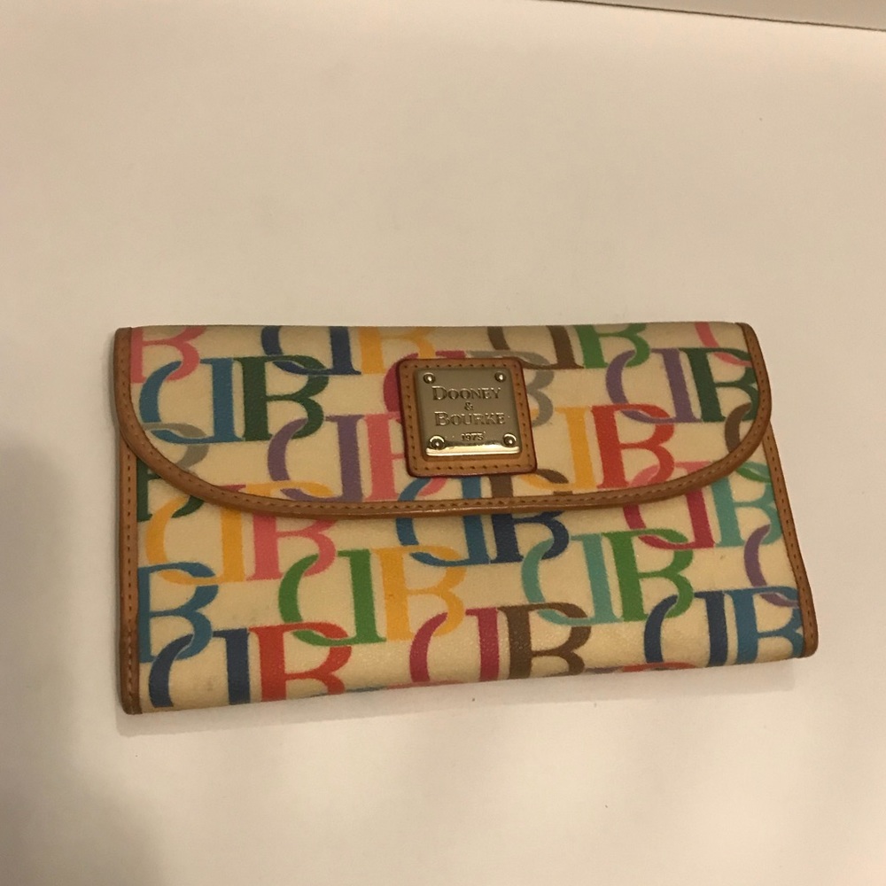 Authentic Dooney & Bourke Wallet