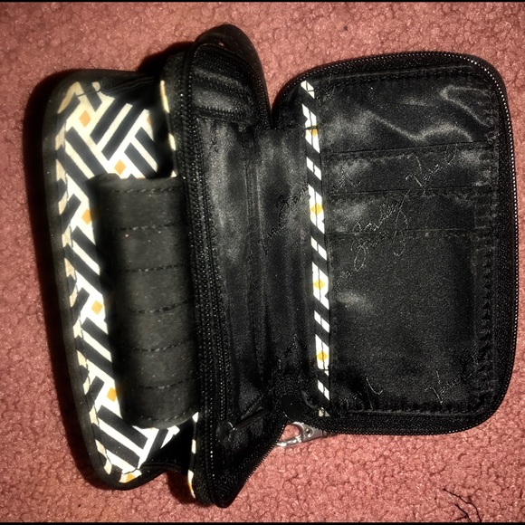 Vera Bradley wristlet - Picture 2 of 2