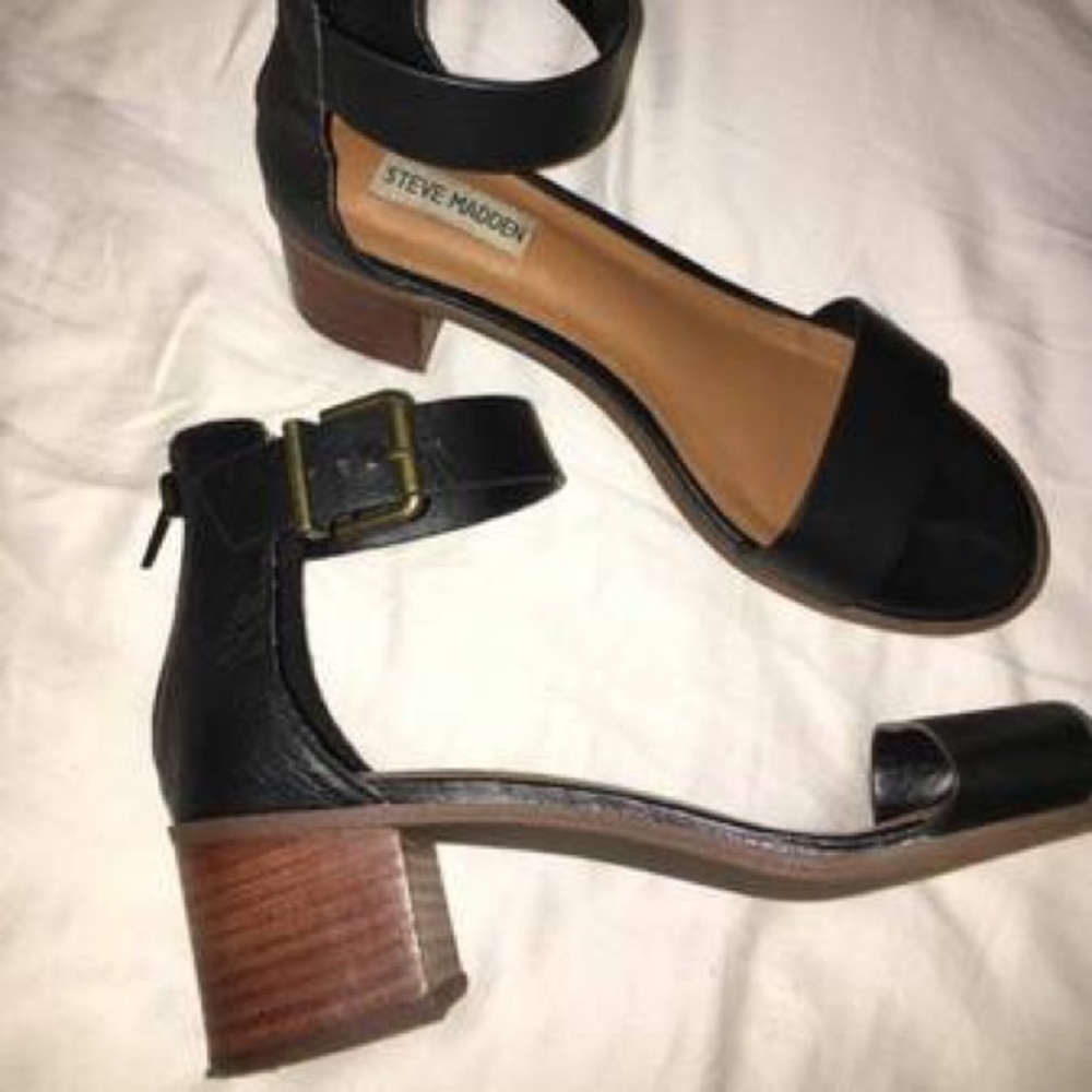 Steven Madden Chunky heels