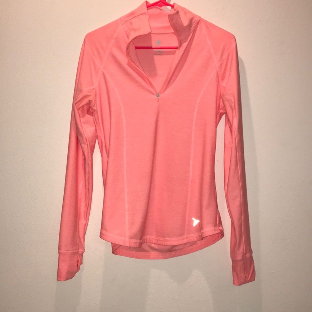 Semi-fitted workout long sleeve