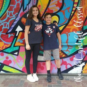 Meet your Posher, Marisa