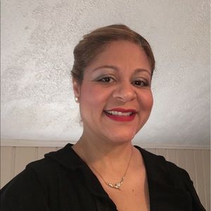 Meet your Posher, Maribel