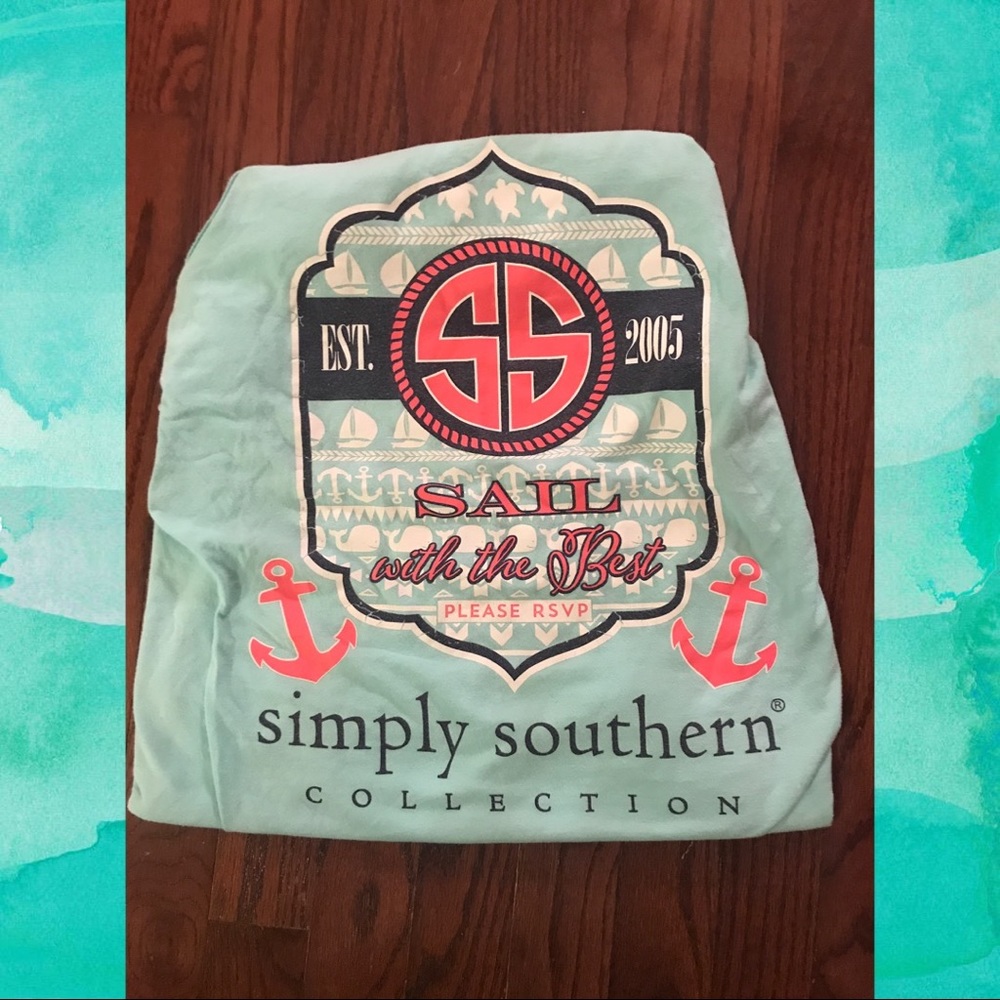 🐳 Simply Southern tank top 🎀