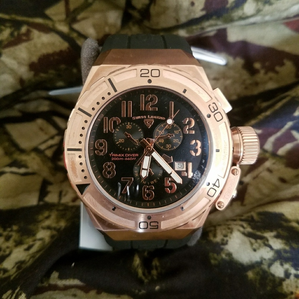 Swiss Legend Trimix Diver Men's watch!