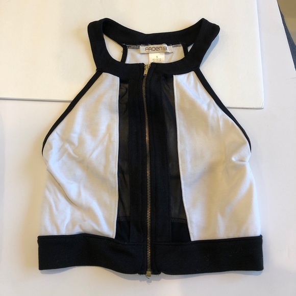 🔥Crop top white and black w front sexy mesh - Picture 5 of 7