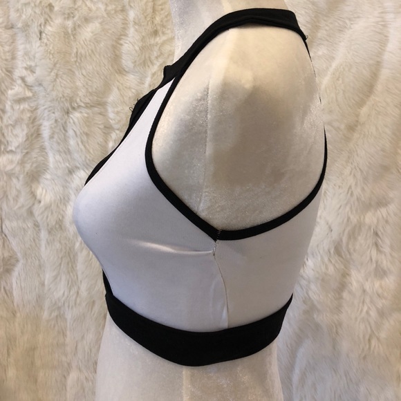 🔥Crop top white and black w front sexy mesh - Picture 3 of 7