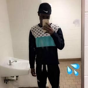 Meet your Posher, Eddie