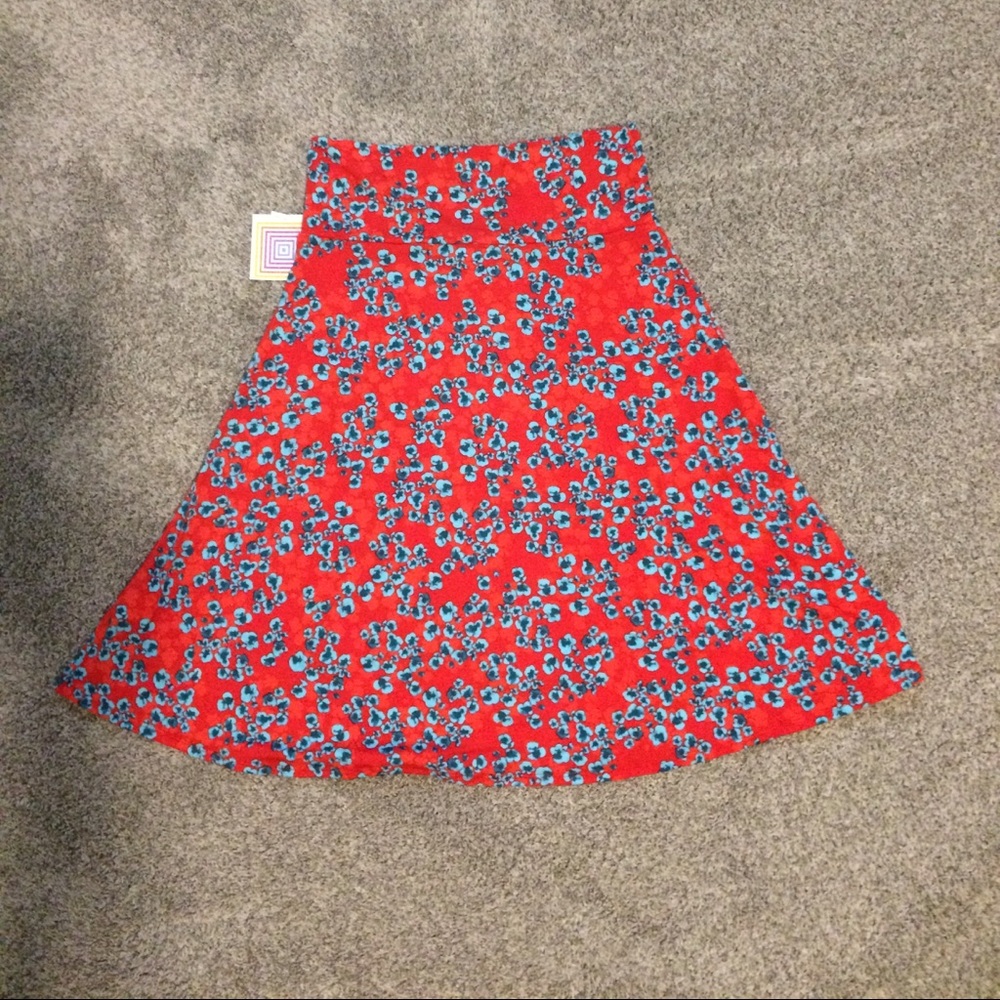 ***QUICK SALE**** NWT Azure XL