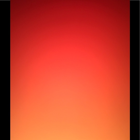 Meet your Posher, Nicole - Picture 1 of 1