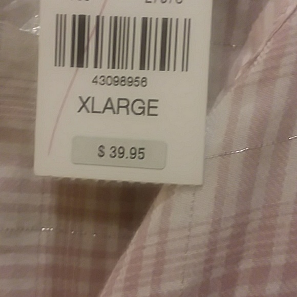 Button down shirt - Picture 3 of 3