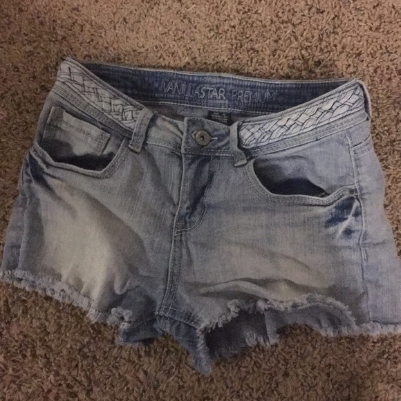 Cute child sized shorts - Picture 1 of 1
