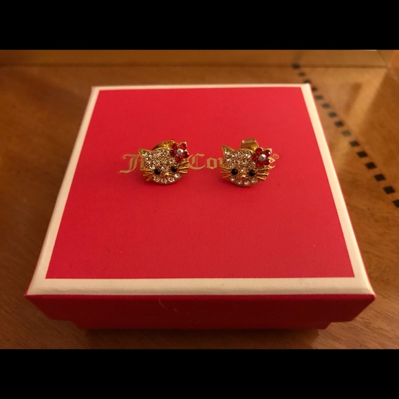 🐱Hello Kitty Rhinestone Earrings🐱 - Picture 2 of 2