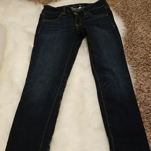 Jeans - Picture 3 of 4