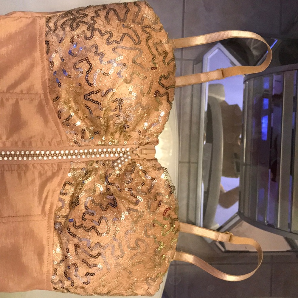 New - Picture 4 of 5