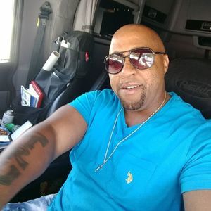 Meet your Posher, Adrian