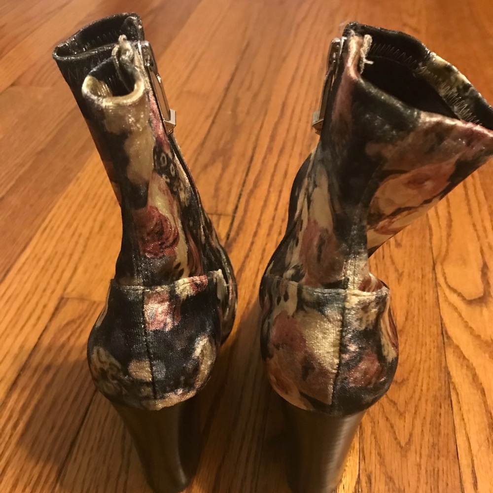 Ankle boot by Report - Picture 3 of 6