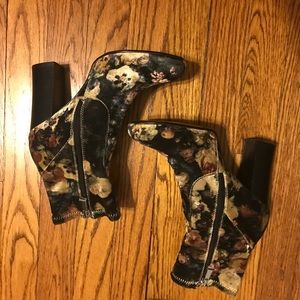 Ankle boot by Report