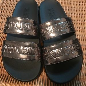 VS PINK SLIDES NEVER BEEN WORN