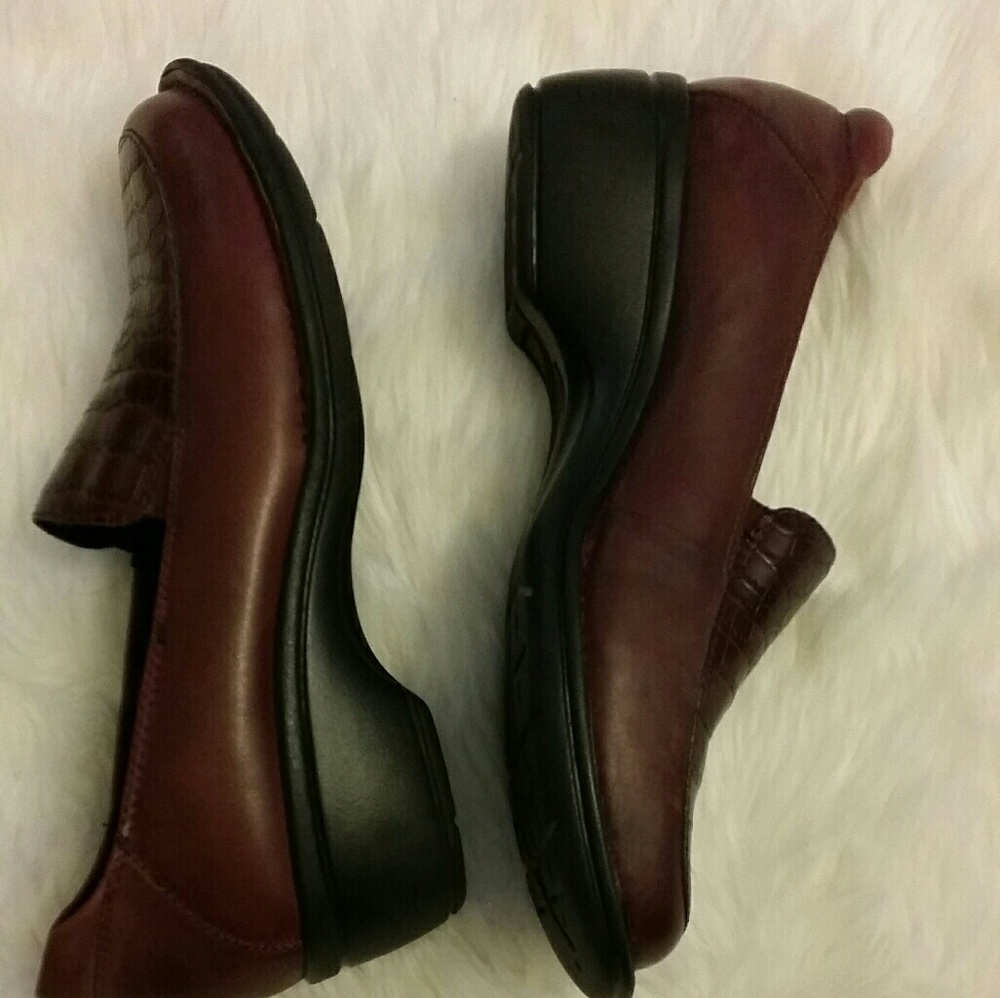 CLARKS
