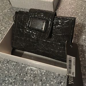 Kenneth Cole Reaction wallet NWT