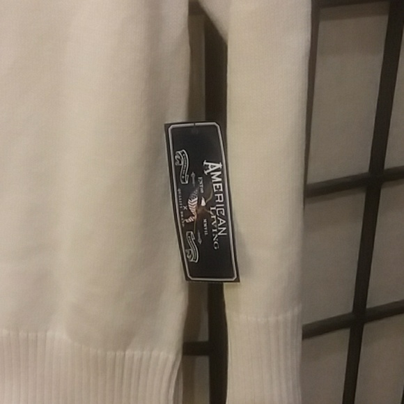 Sweater - Picture 3 of 3