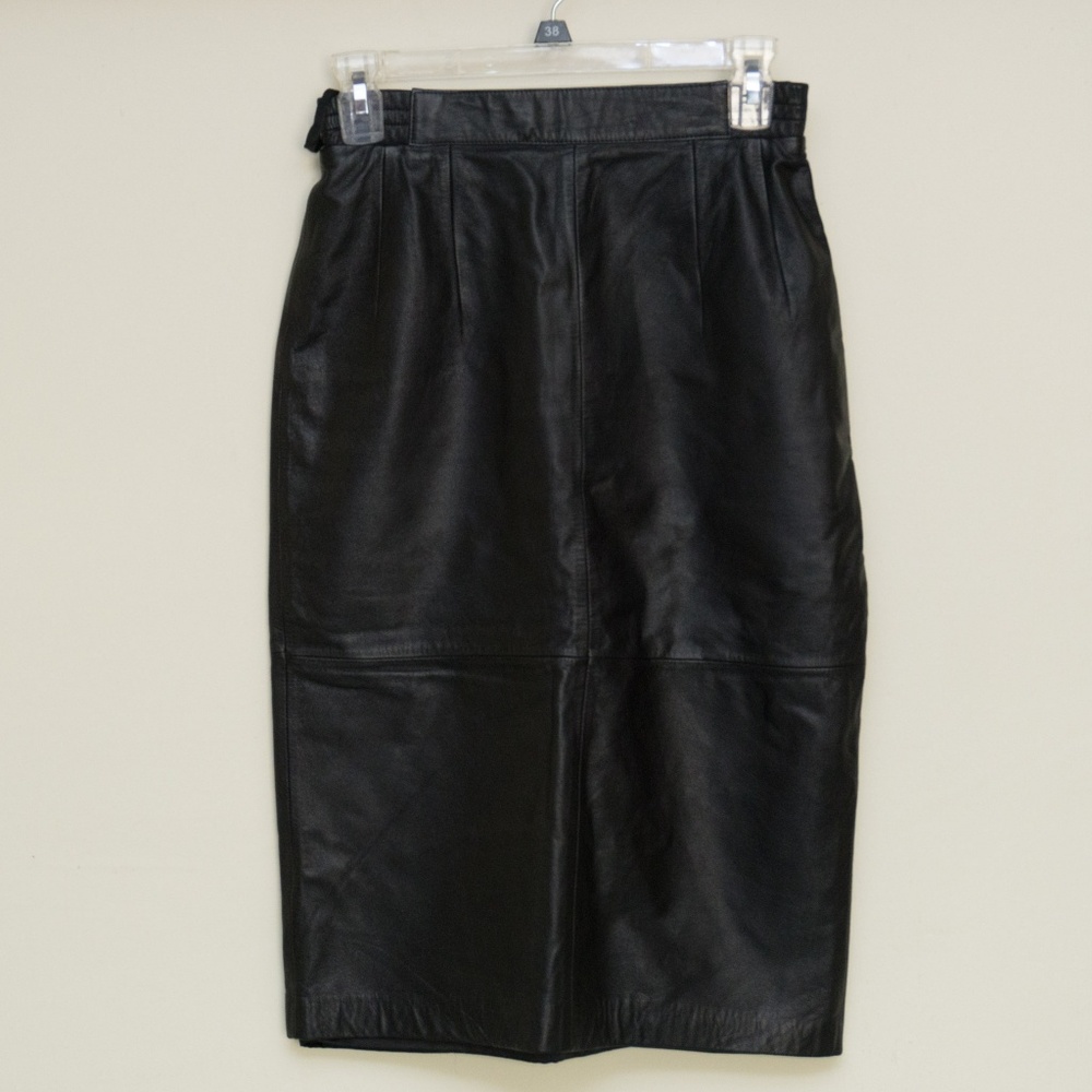 Leather skirt