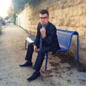 Meet your Posher, Jonathan