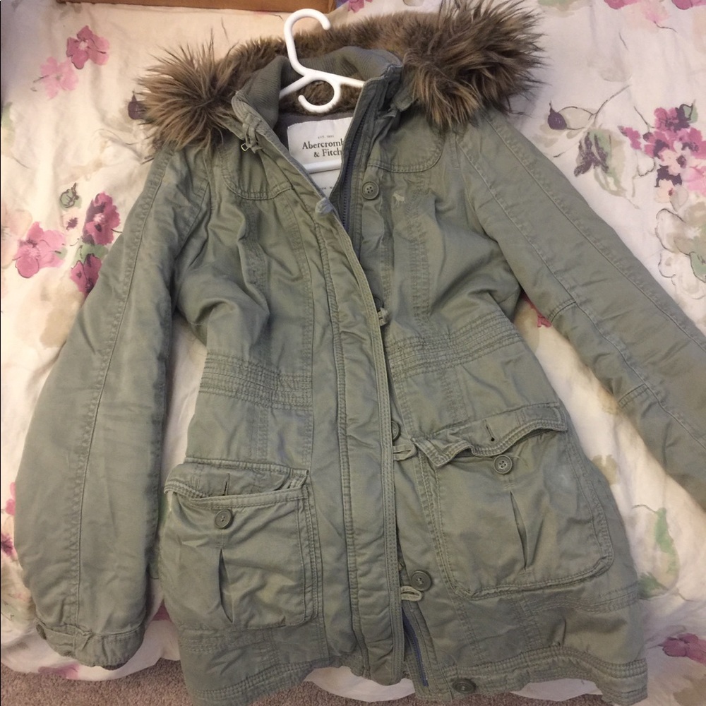 winter coat Abercrombie & fitch faux fur parka