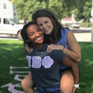 Meet your Posher, Megan