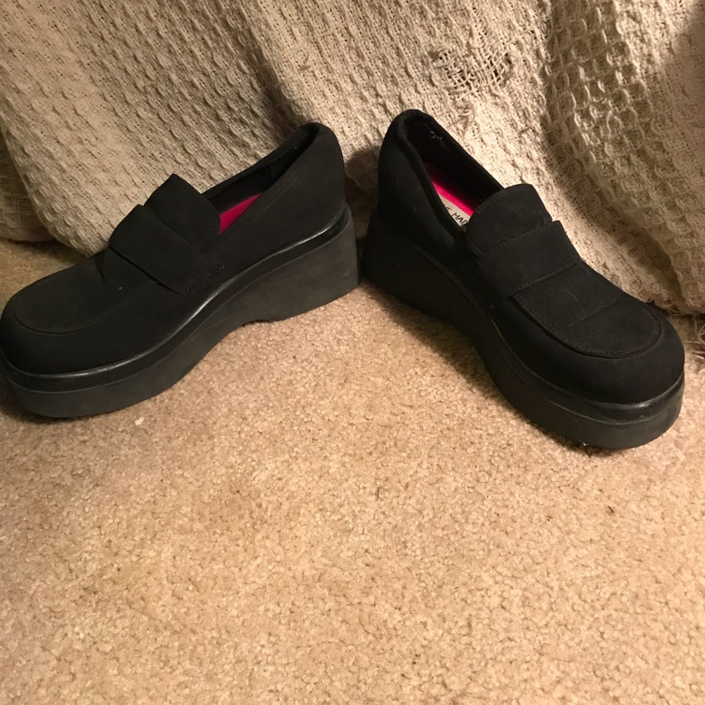 Vtg black platform steve madden shoes