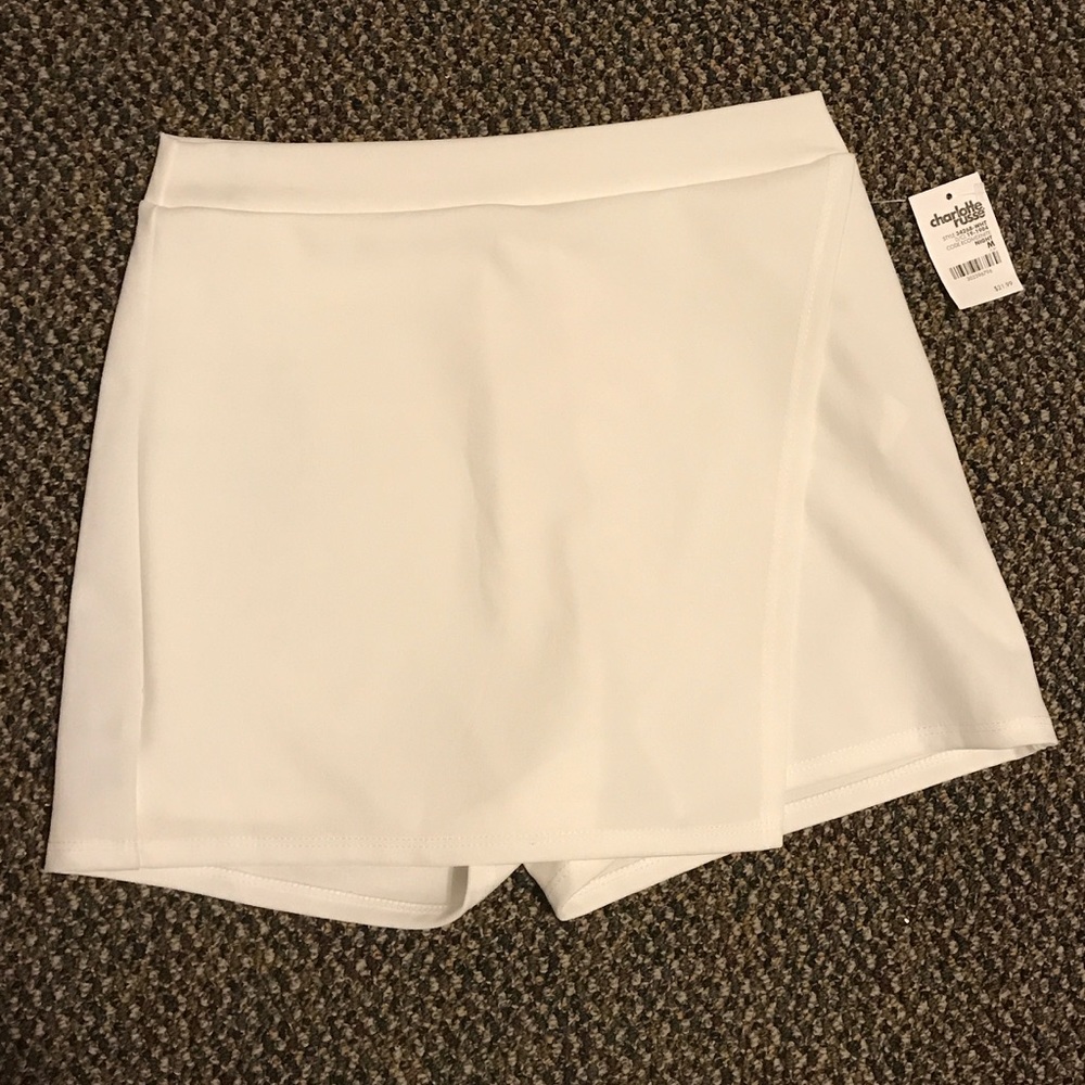 White mini skirt with shorts