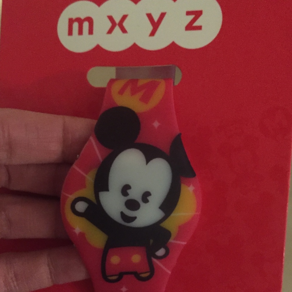 NWT Disney Kawaii Mickey  MXYZ LED Rubber Watch