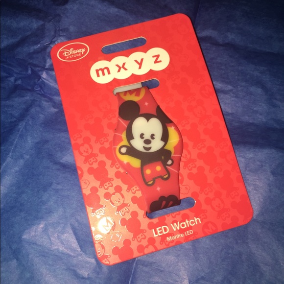 NWT Disney Kawaii Mickey MXYZ LED Rubber Watch - Picture 4 of 5