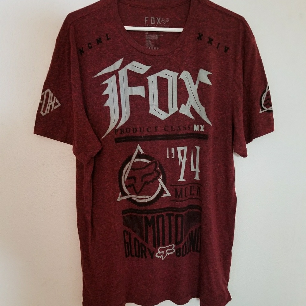 Never worn XL fox shirt