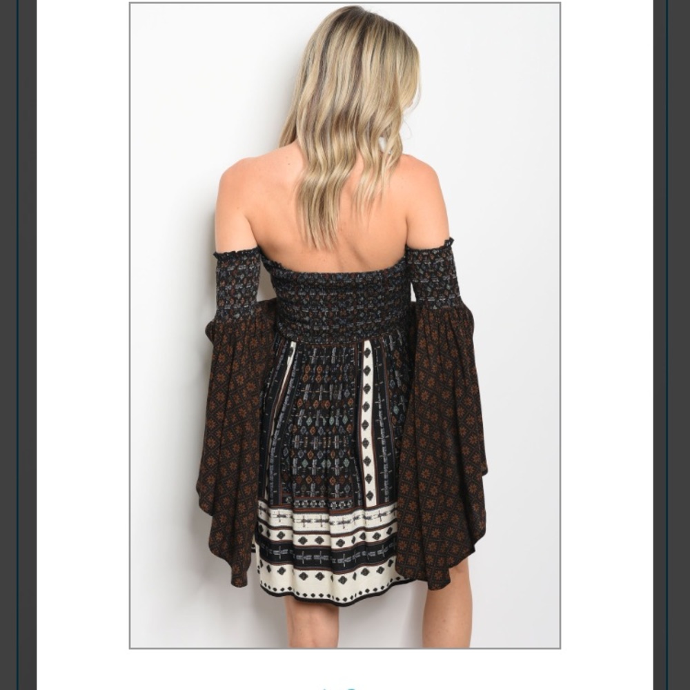 ⚠️only 1 left! 5 ⭐️rated off shoulder bell - Picture 4 of 8
