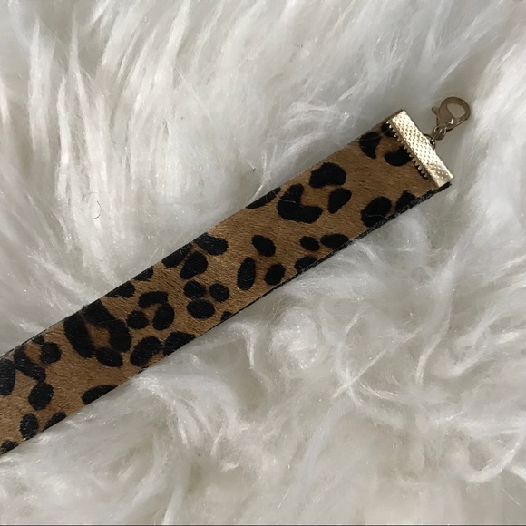 Choker -Leopard - Picture 2 of 4