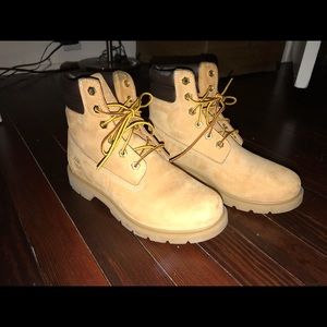 Timberlands Women’s Size 8