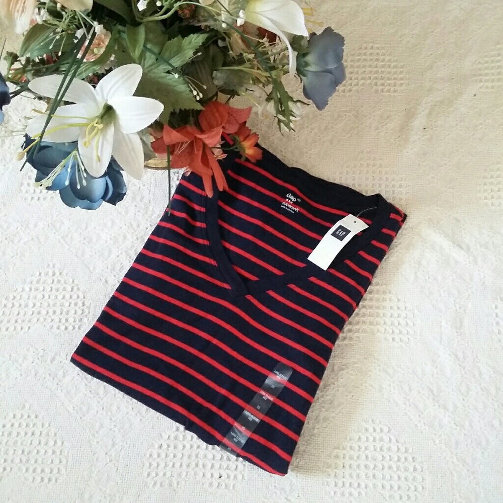 Gap Super Soft Tee NWT