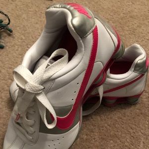 Nike shock running shoes