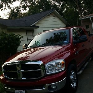 Meet your Posher, Luis