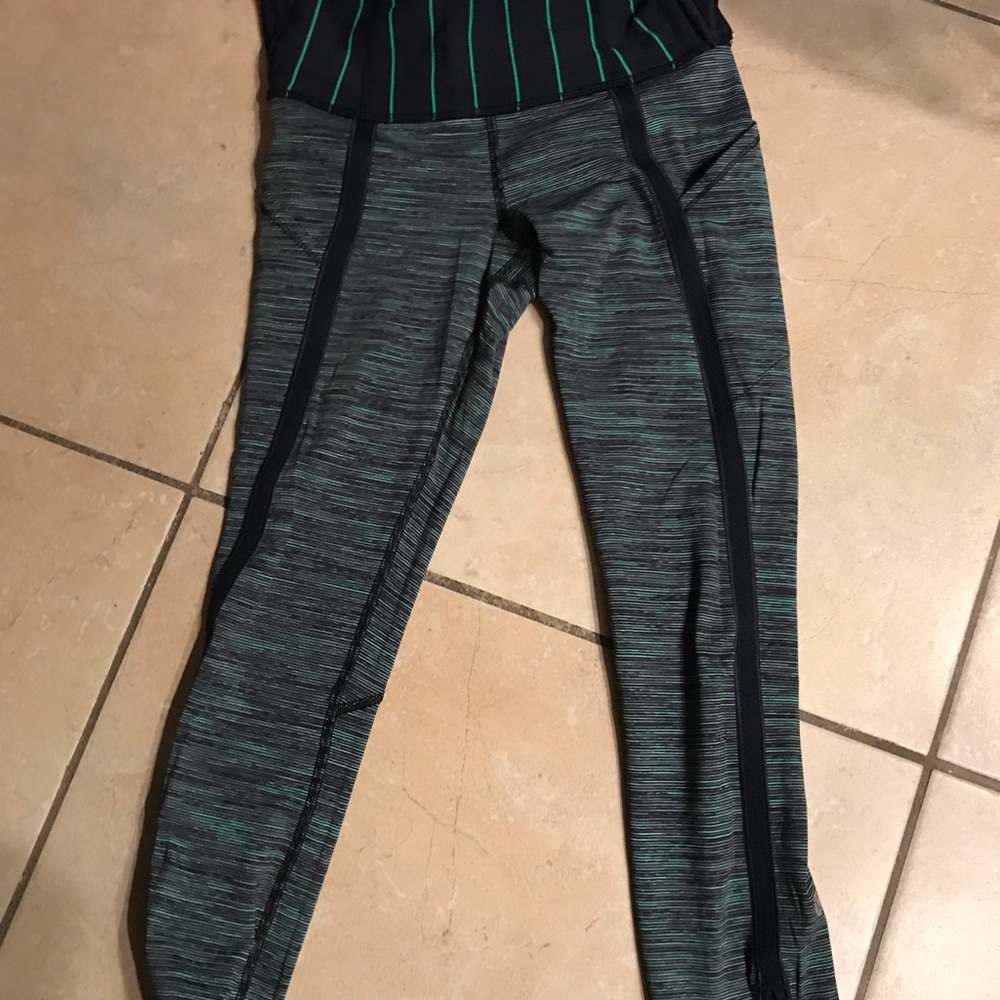 Lululemon crops tights